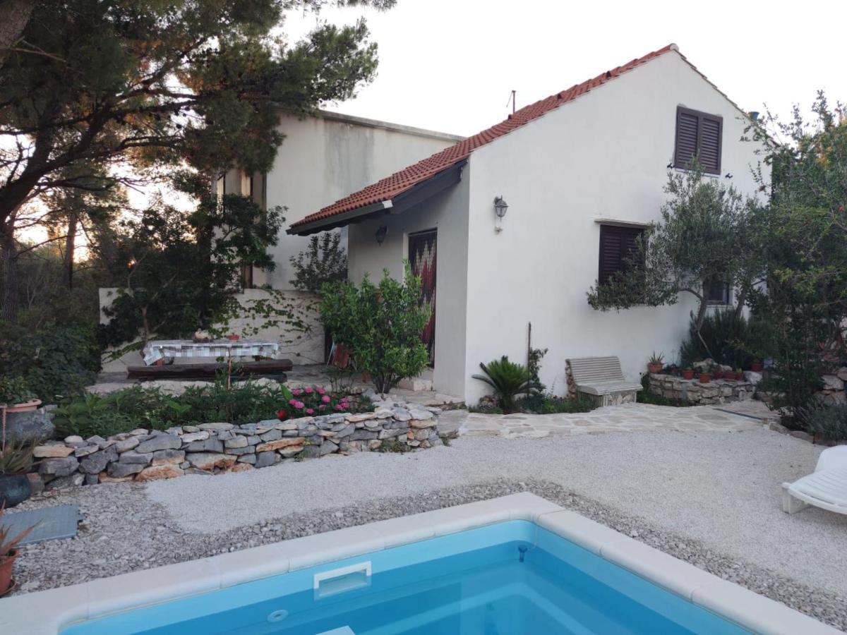 מילנה Vacation House Milka מראה חיצוני תמונה